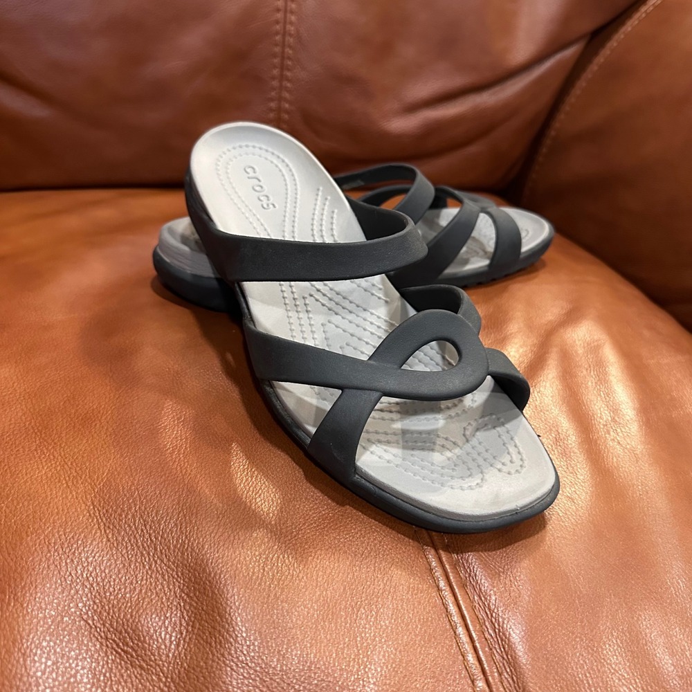 Crocs Strappy Slide Sandals Womens Black Graphite Lightweight Comfort Travel 10